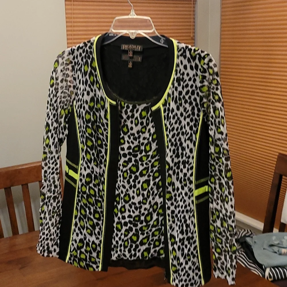 Piccadilly Jacket and matching tank, size Sm, animal print black, cream green - Picture 1 of 16